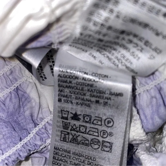 Levi's Large Tilly Printed Smocked Puff Sleeve Ruffle Trim Peasant Top - Picture 7 of 9